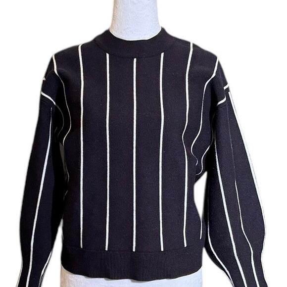 all:row Women’s Sweater Crew Neck Pull Over Black Striped Size M Warm - Picture 1 of 8
